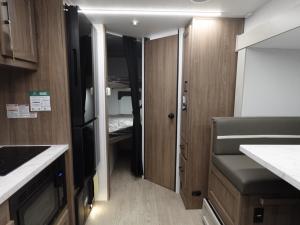 Freedom Express Select 21SE Photo
