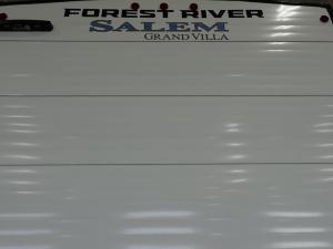 Salem Grand Villa 42ICE Photo