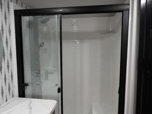 Salem Grand Villa 42ICE Photo