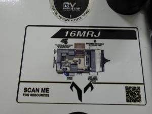 IBEX 16MRJ Photo