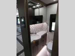 Zephyr 45 FZ Photo