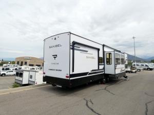 Sanibel 39BUNK Photo