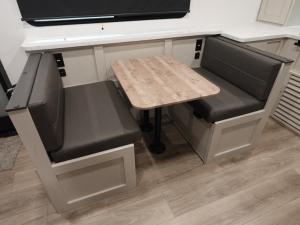Northern Spirit Ultra Lite 2560RK Photo