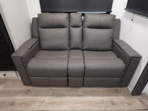 Northern Spirit Ultra Lite 2560RK Photo