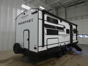 Passport Super Lite 229BH Photo