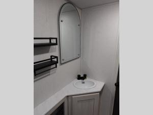 R Pod RP-205 Photo