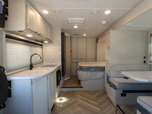 Prism Select 24FSS Photo