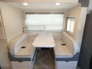 Prism Select 24FSS Photo