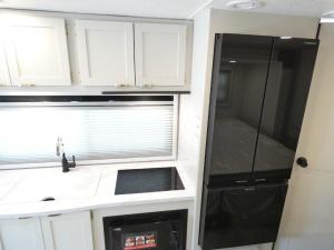 Prism Select 24FSS Photo