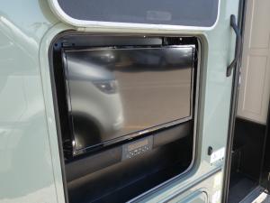 Prism Select 24FSS Photo