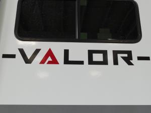 Valor 40V13 Photo