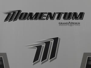 Momentum 399M Photo