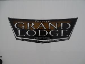 Wildwood Grand Lodge 42DL Photo