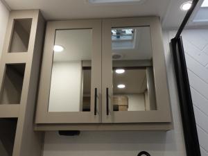 Delta Ultra Lite ML226 Photo