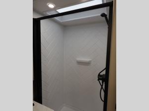 Delta Ultra Lite ML226 Photo