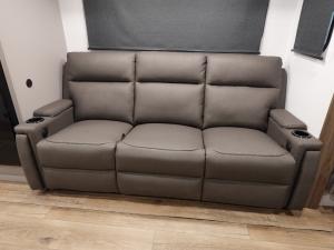 Delta Ultra Lite ML226 Photo