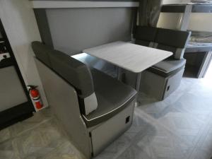 Wildwood X-Lite 261BHXL Photo
