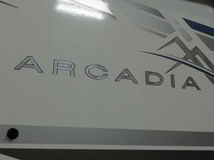 Arcadia Super Lite 242SLMD Photo