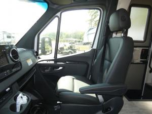 Quantum Sprinter MB24 Photo