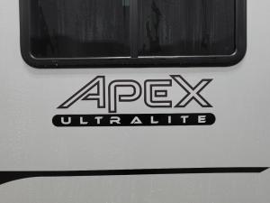 Apex Ultra-Lite 266BHS Photo