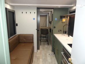 IBEX RV Suite RVS1 Photo