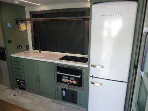 IBEX RV Suite RVS1 Photo