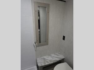 Remote 18R Photo