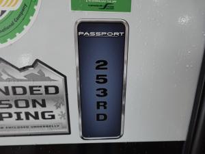 Passport Super Lite 253RD Photo