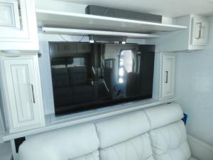 Discovery LXE 40M Photo