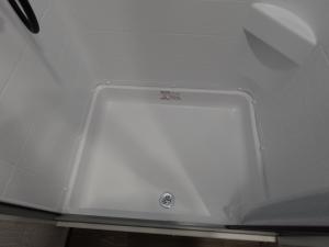 Roamer Light Duty 244RLS Photo