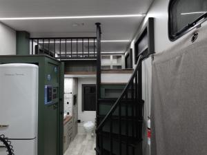 IBEX RV Suite RVS3 Photo