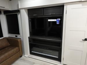 Arcadia Super Lite 292SLRL Photo