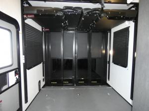 Voltage 4225 Photo
