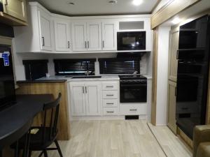 Arcadia Super Lite 246SLRK Photo