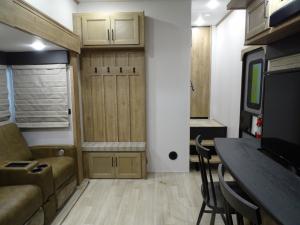 Arcadia Super Lite 246SLRK Photo