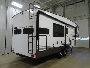 Arcadia Super Lite 246SLRK Photo