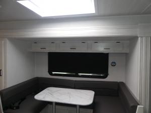 Entrada M-Class 24FM Photo