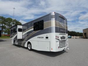 Forza 34T Photo
