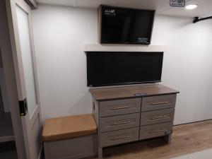 Paradigm 310RL Photo