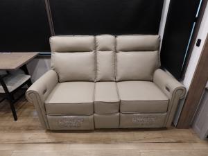 Paradigm 310RL Photo