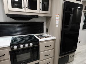 Momentum MAV 24MAV Photo