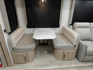 Voyage 3538BR Photo
