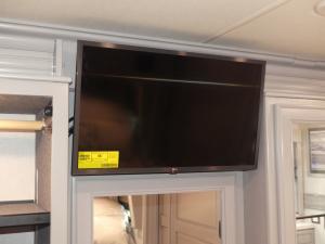 Armada 44B Photo
