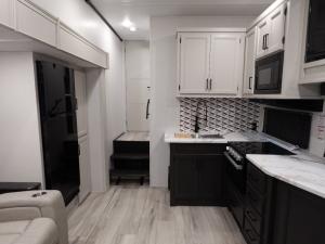 Arcadia Select 25SRD Photo