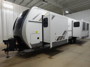 Open Range 322RLS Photo