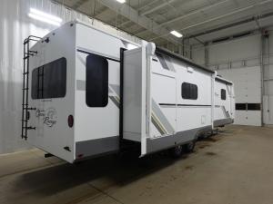 Open Range 322RLS Photo