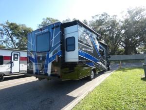 Entourage 340BH Photo