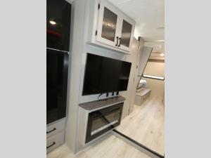 Entourage 340BH Photo
