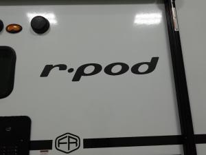 R Pod RP-198 Photo