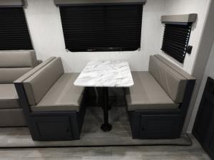 Apex Ultra-Lite 243FKS Photo